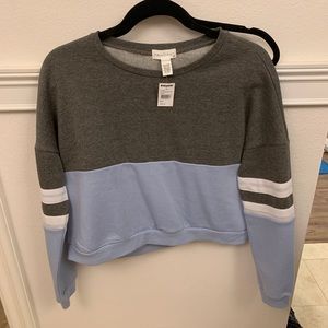 Long sleeve sweater